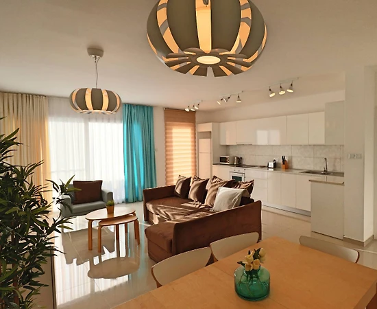 Kıbrıs İskele'de Ortak Havuzlu, Tesis İçerisinde, Kiralık Villa - 1