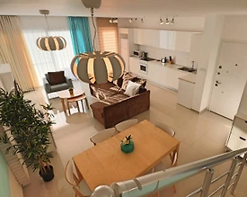 Kıbrıs İskele'de Ortak Havuzlu, Tesis İçerisinde, Kiralık Villa - 3