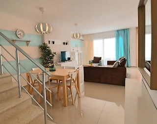 Kıbrıs İskele'de Ortak Havuzlu, Tesis İçerisinde, Kiralık Villa - 4