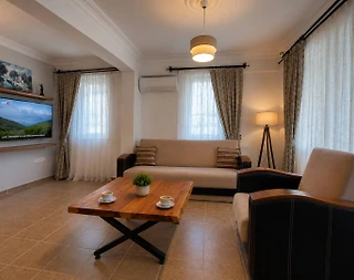 Fethiye Foça'da Site İçerisinde, Ortak Havuzlu, Merkezi Apart - 4
