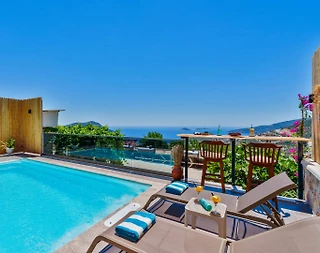 Kaş Kördere'de Enfes Deniz Manzaralı, Özel Havuzlu, 1+1 Villa - 1