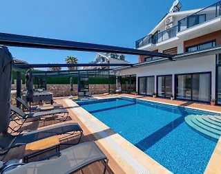 Fethiye Ölüdeniz'de Geniş Ailelere Uygun, Isıtmalı Havuzlu, Lüks Villa - 4