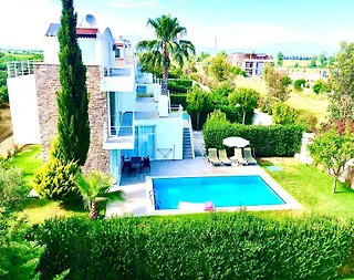 Belek'te Merkeze Yakın, Geniş Bahçeli, Özel Havuzlu, Kiralık Villa - 5