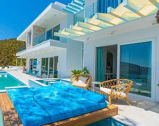 Kaş Kalkan'da Muhteşem Deniz Manzaralı, Özel Havuzlu, Lüks Villa - 1