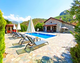 Fethiye Kayaköy'de Doğanın İçerisinde, Özel Havuzlu, Kiralık Taş Villa - 3