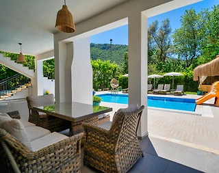 Fethiye Karakeçililer'de Bahçeli, Özel Havuzlu, 4 Yatak Odalı Villa - 4