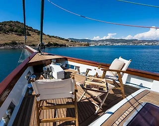 Bodrum'da Modern Tasarımlı, 3 Kabinli, Ferah Gulet - 4