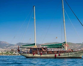 Bodrum'da Ege'nin Göz Alıcı Maviliklerinde, 5 Kabinli,  Lüks Gulet - 2