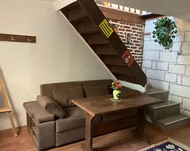 İzmir Çeşme'de Merkezi Konumda, Konforlu Tasarımlı, Dubleks Ev - 2