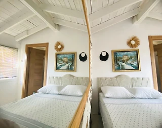 Çeşme Ildır'da Elverişli Konumda, Taş Mimarili, Tatil Evi - 3