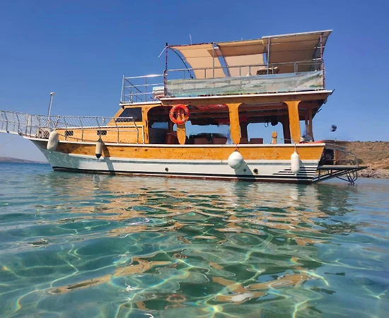 Çeşme Ildır'da Eşsiz Mavilikler İçerisinde, 12 Kişilik, Tur Guleti - 1