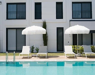 Çeşme Ilıca'da Denize Yakın, Ortak Havuzlu, 1+1 Suite Daire - 4