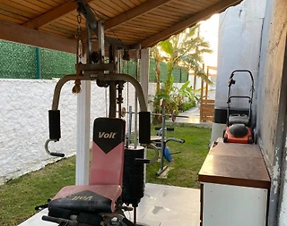 Çeşme Şifne'de Elverişli Konumda, Özel Havuzlu, Şık Villa - 4