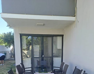 Çeşme Şifne'de Merkezi Konumda, Özel Havuzlu, 6 Kişilik Villa - 3