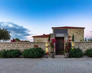 Çeşme Ovacık'ta Deniz Manzaralı, Özel Havuzlu, Lüks Taş Villa - 2