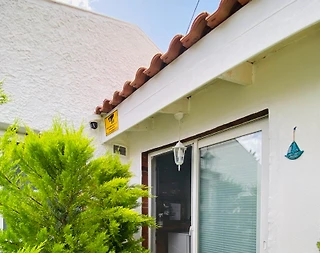 Çeşme Ildır'da Elverişli Konumda, Taş Mimarili, Tatil Evi - 2