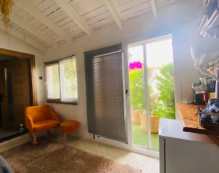 Çeşme Ildır'da Elverişli Konumda, Taş Mimarili, Tatil Evi - 5