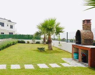 Çeşme'de Görkemli Deniz ve Doğa Manzaralı, Özel Havuzlu, Kiralık Villa - 2