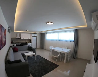 Çeşme Dalyan'da Merkeze Yakın Konumda, 1+1, Konforlu Suit - 1