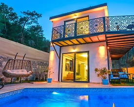 Muğla Seydikemer'de Doğa İçerisinde, Özel Havuzlu, Kiralık Villa - 2