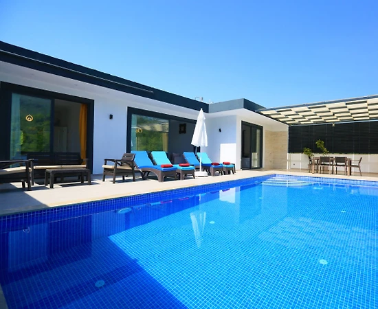 Kaş Sarıbelen'de Doğayla Baş Başa, Özel Havuzlu, Jakuzili Villa - 1