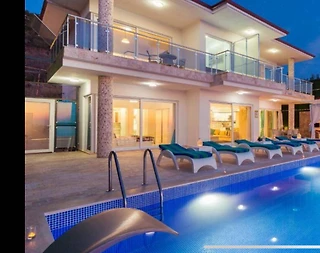 Kaş İslamlar'da Gözlerden Uzak Konumda, Özel Havuzlu, Kiralık Villa - 1