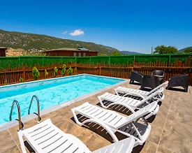 Kaş Sarıbelen'de Muhteşem Doğada, Özel Havuzlu, Taş Villa - 3