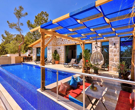 Kaş İslamlar'da Gözlerden Uzak, Özel Havuzlu, 2+1 Villa - 1