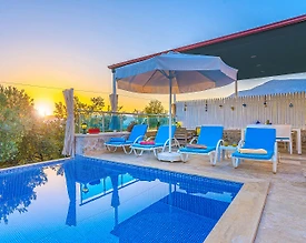 Kaş Üzümlü'de Enfes Doğada, Özel Havuzlu, Jakuzili Villa - 3