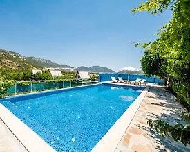 Kaş Bezirgan'da Doğa ile Baş Başa, Bahçe ve Köy Manzaralı, Kiralık Villa - 3