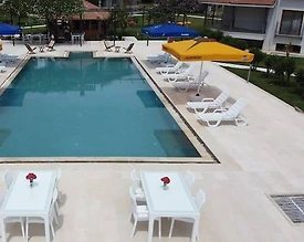 Muğla Köyceğiz'de Tesis İçerisinde, 10 Kişi Kapasiteli, Kiralık Villa - 3