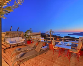 Kalkan Kördere'de Muhteşem Manzaralı, Özel Havuzlu, Jakuzili Villa - 3