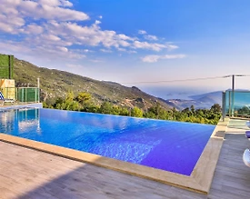 İslamlar'da Muhteşem Gün Batımı Manzaralı, Isıtmalı Havuzlu, Kiralık Villa - 3