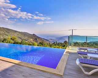 İslamlar'da Muhteşem Gün Batımı Manzaralı, Isıtmalı Havuzlu, Kiralık Villa - 3