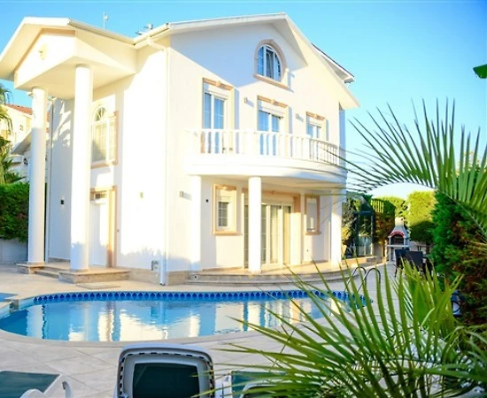 Serik Belek'te Denize Yakın, Özel Havuzlu, Sauna ve Hamamlı Villa - 1