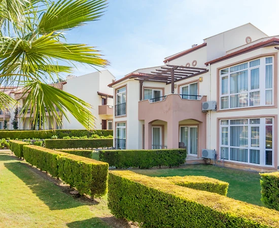 Didim Akbük'te Deniz Manzaralı, Ortak Havuzlu, Kiralık Dubleks Ev - 1