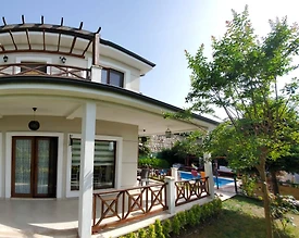 Sapanca Kırkpınar'da Kalabalık Ailelere Uygun, Özel Havuzlu, Kiralık Villa - 2