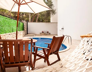 Datça Merkez'de Deniz Manzaralı, Özel Havuzlu, Kiralık Villa - 4