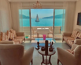  Marmaris'te Merkezi Konumda, Deniz ve Doğa Manzaralı, Tatil Evi - 3