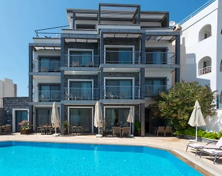 Bodrum Gümbet'te Havuz Manzaralı, Denize Yakın, Kiralık Suit - 5