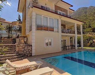 Fethiye Ölüdeniz'de Muhteşem Doğa Manzaralı, Özel Havuzlu, Şık Villa - 1
