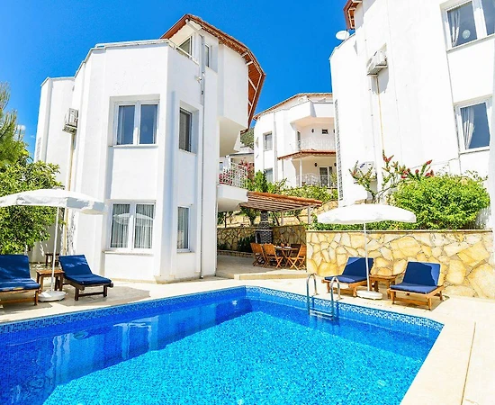 Kaş Kalkan'da Denize Yakın Konumda, Özel Havuzlu, Kiralık Villa - 1