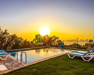 Fethiye Faralya'da Muhteşem Deniz Manzaralı, Özel Havuzlu, İkiz Villa - 2