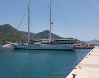 Muğla Fethiye'de 18 Kişilik, Geniş İç Hacme Sahip Gulet - 3