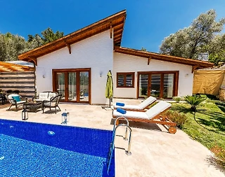 Kaş İslamlar'da Doğa İçerisinde, Özel Havuzlu, Modern Villa - 1