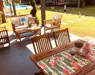 Kuşadası Soğucak'ta Elverişli Konumda, Ortak Havuzlu, Kiralık Villa - 5