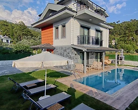 Fethiye Göcek'te Ailelere Uygun, Özel Havuzlu, Tripleks Lüks Villa - 2