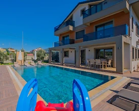 Fethiye Babataşı'nda Merkezi Konumda, Özel Havuzlu, Lüks Villa - 3