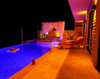 Kaş İslamlar'da Deniz ve Doğa Manzaralı, Özel Havuzlu, Lüks Villa - 4