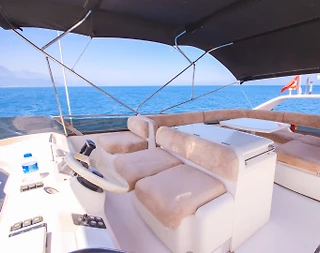 Antalya Kemer'de Serin Sularda, 6 Kişilik, Şık Motoryat - 2